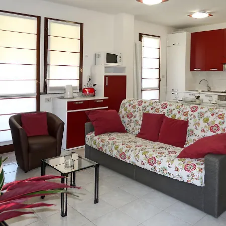 Apartment Res. La Roggia 155s
